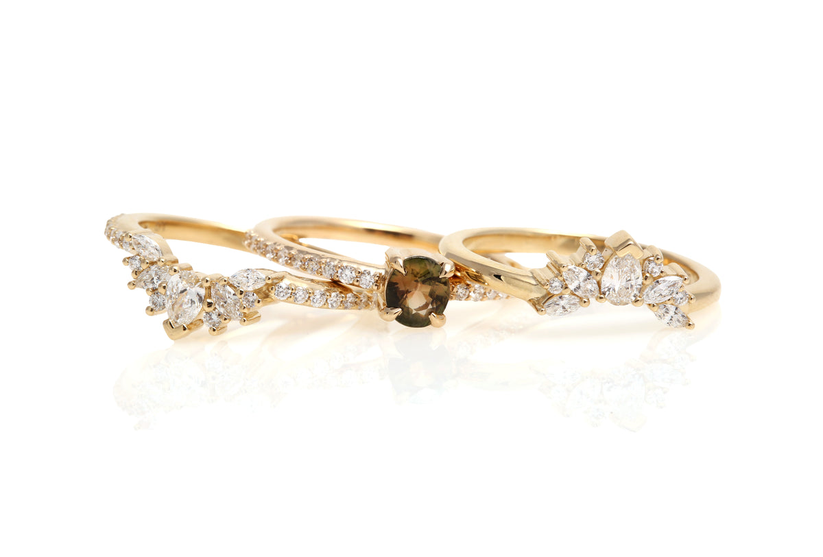 The Novae Ring Diamond Shank