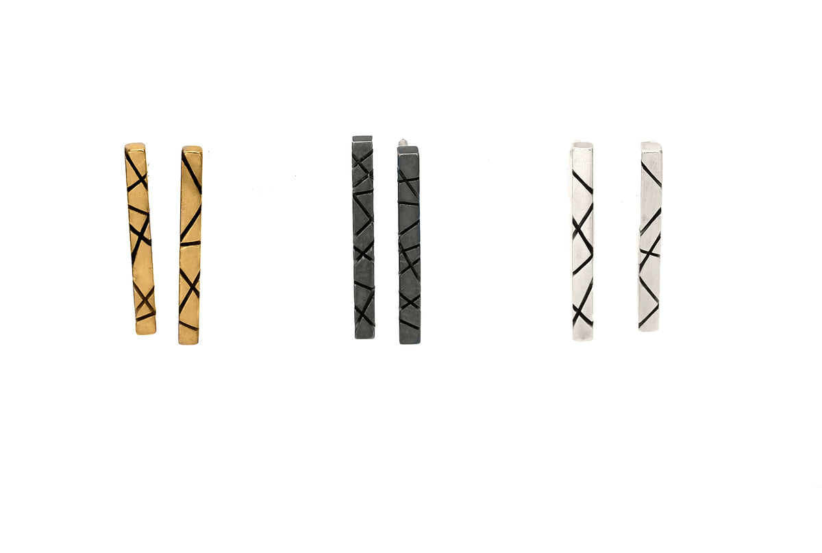 Intersecting Line Studs LG